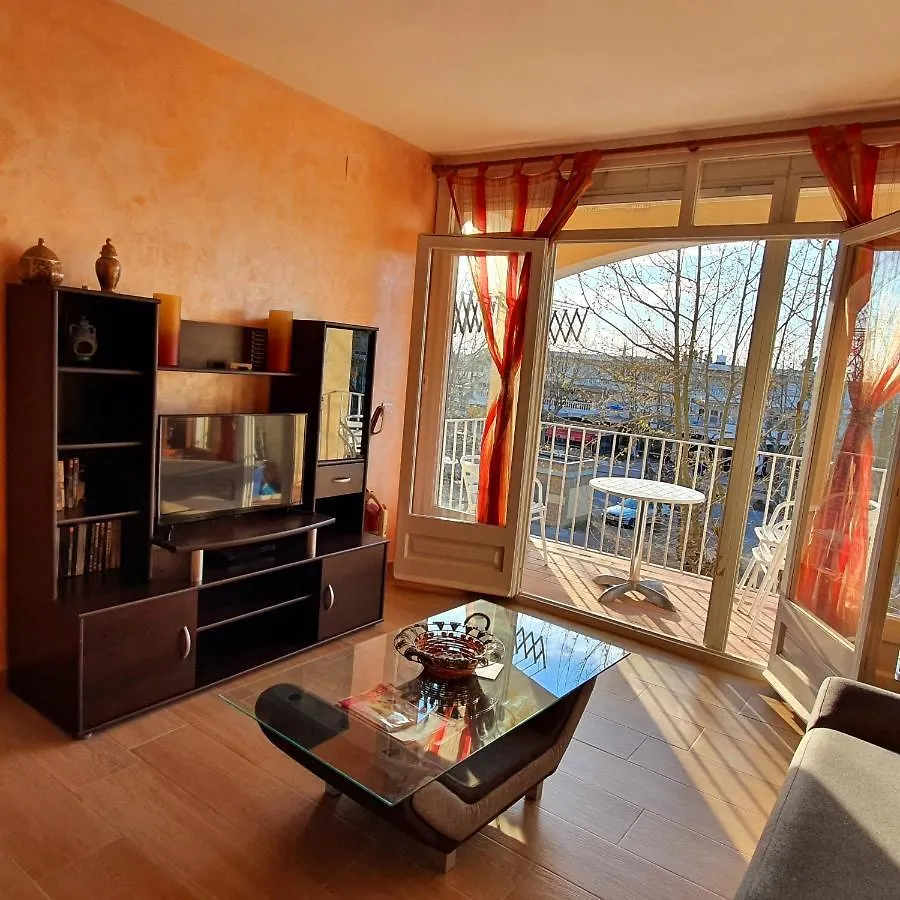 Leroy Apartment Empuriabrava Španělsko